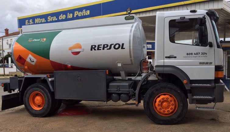 Camión de reparto repsol